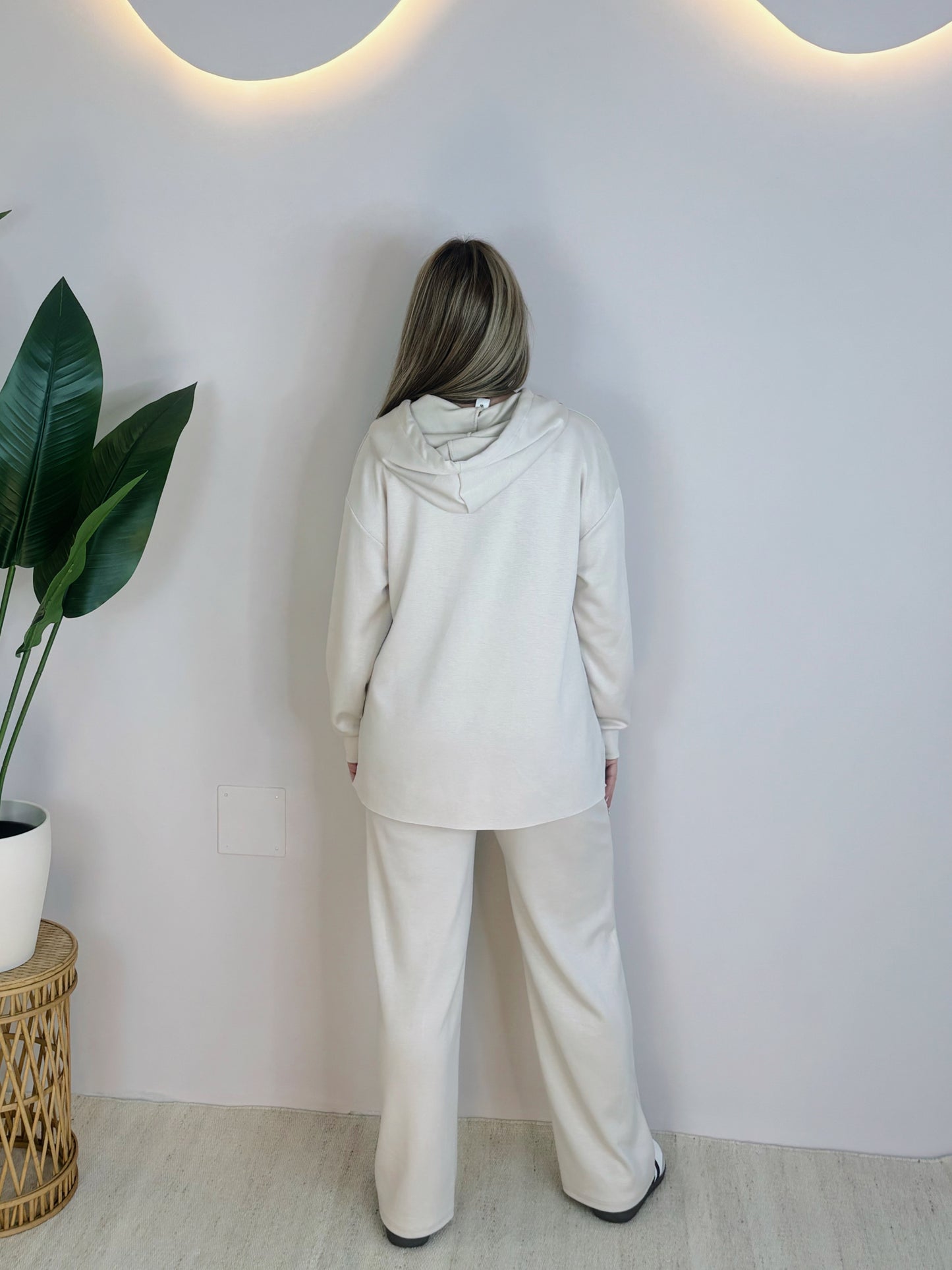 SUDADERA CON CAPUCHA