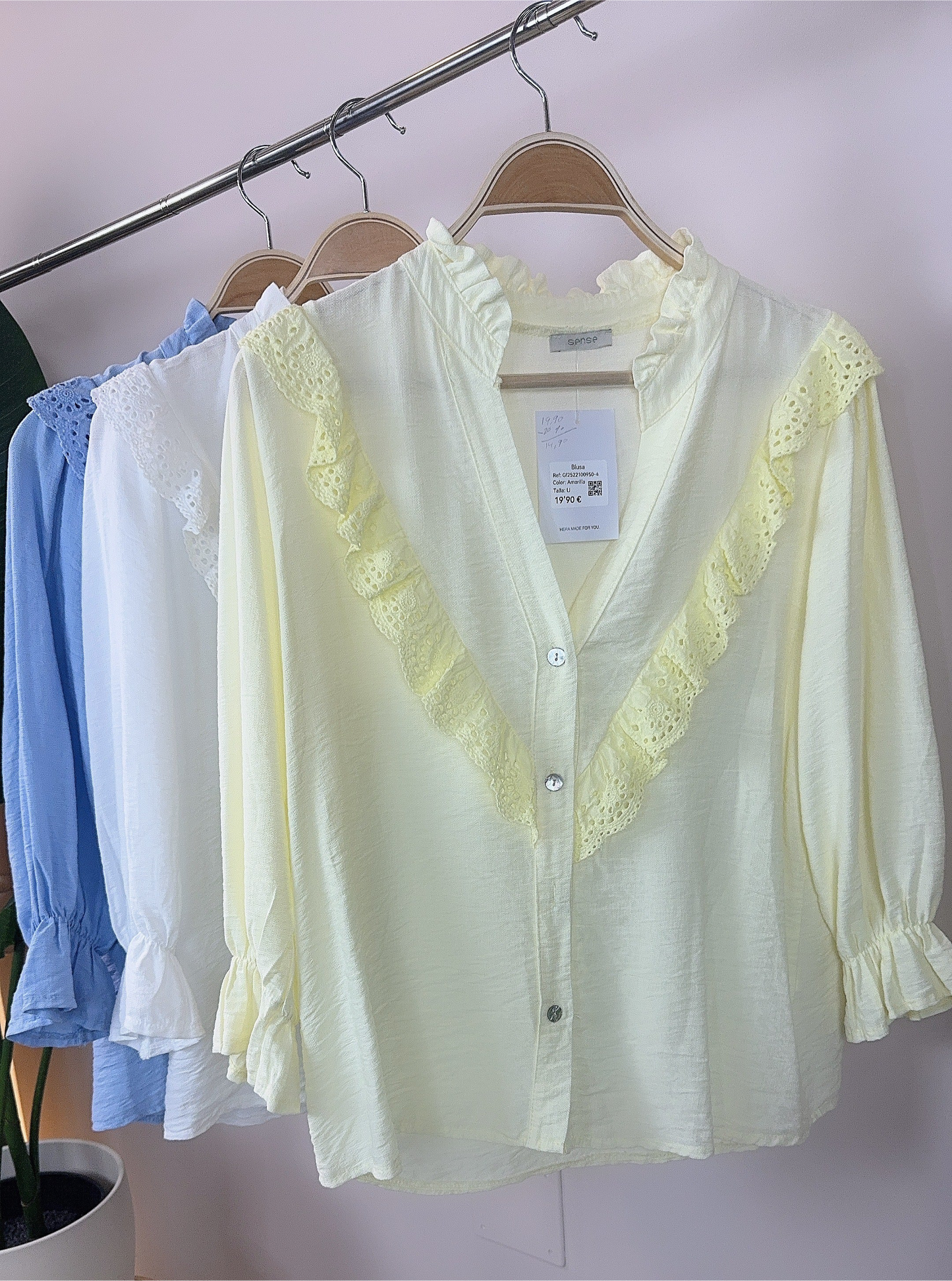 BLUSA