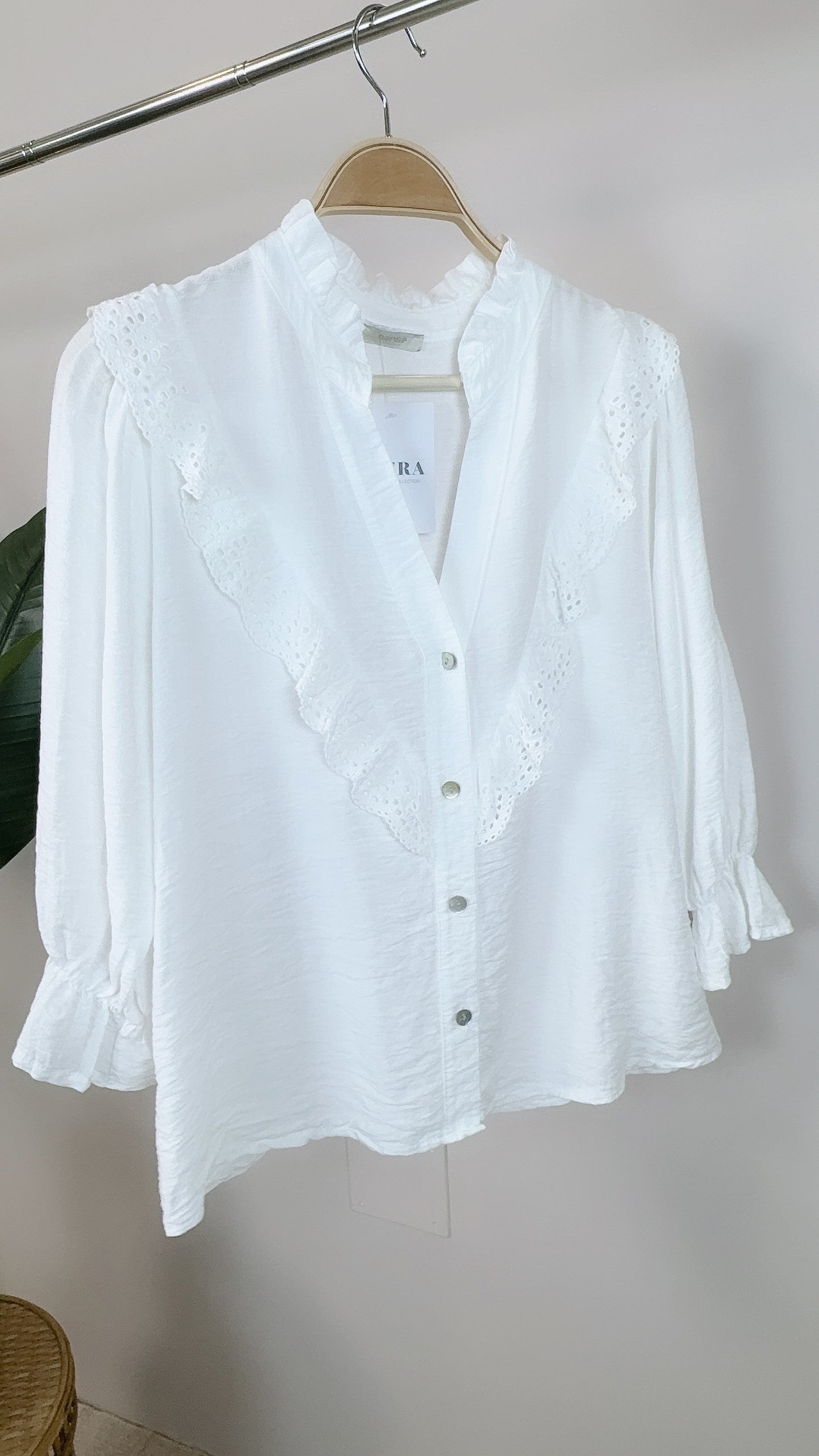 BLUSA