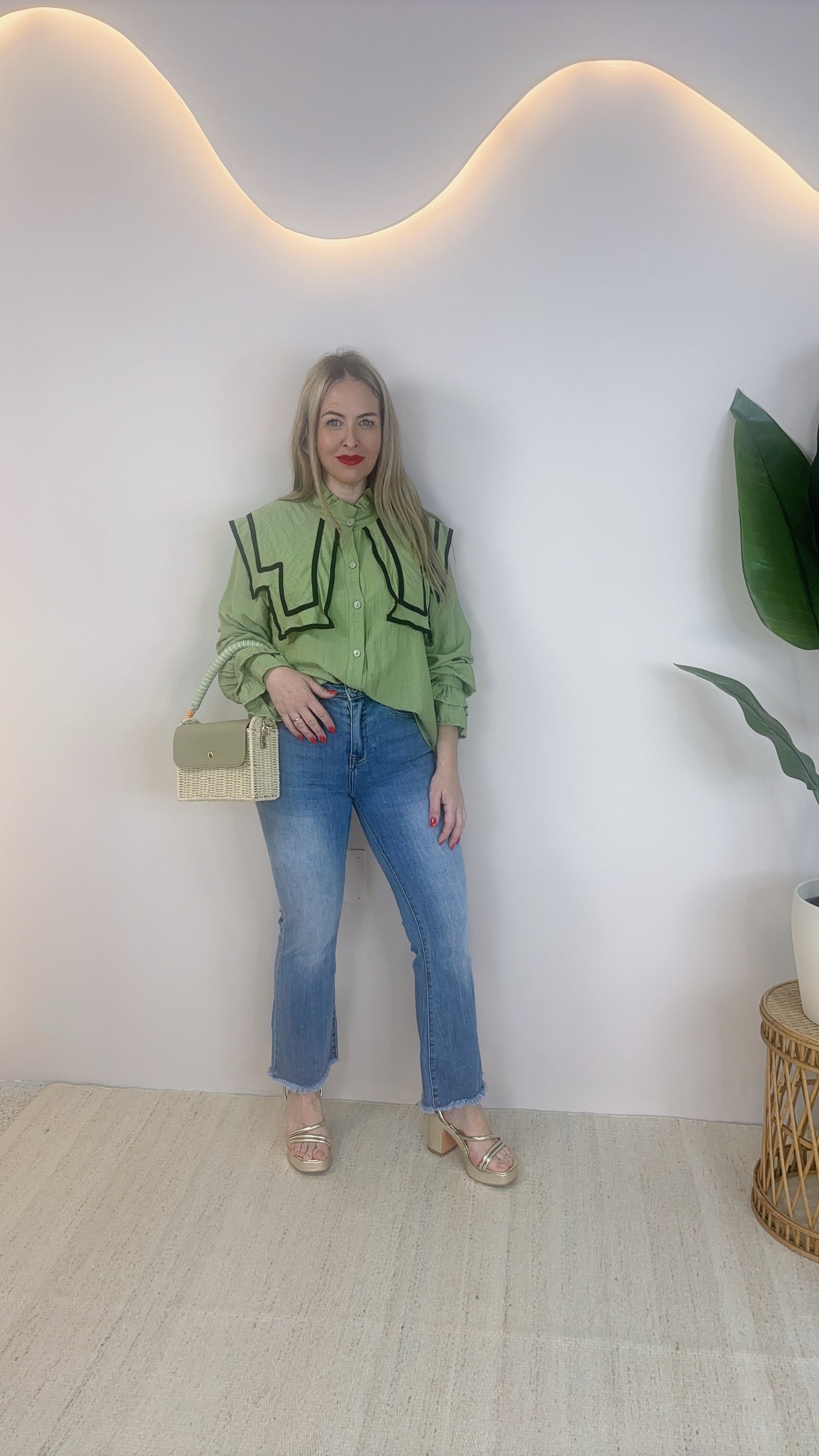 BLUSA