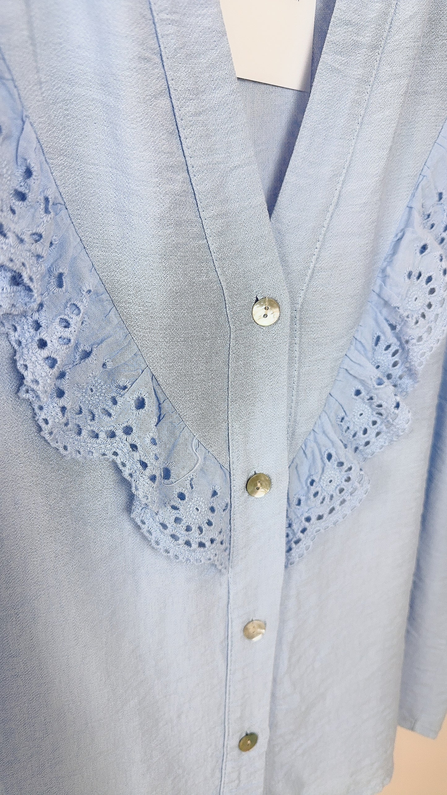 BLUSA