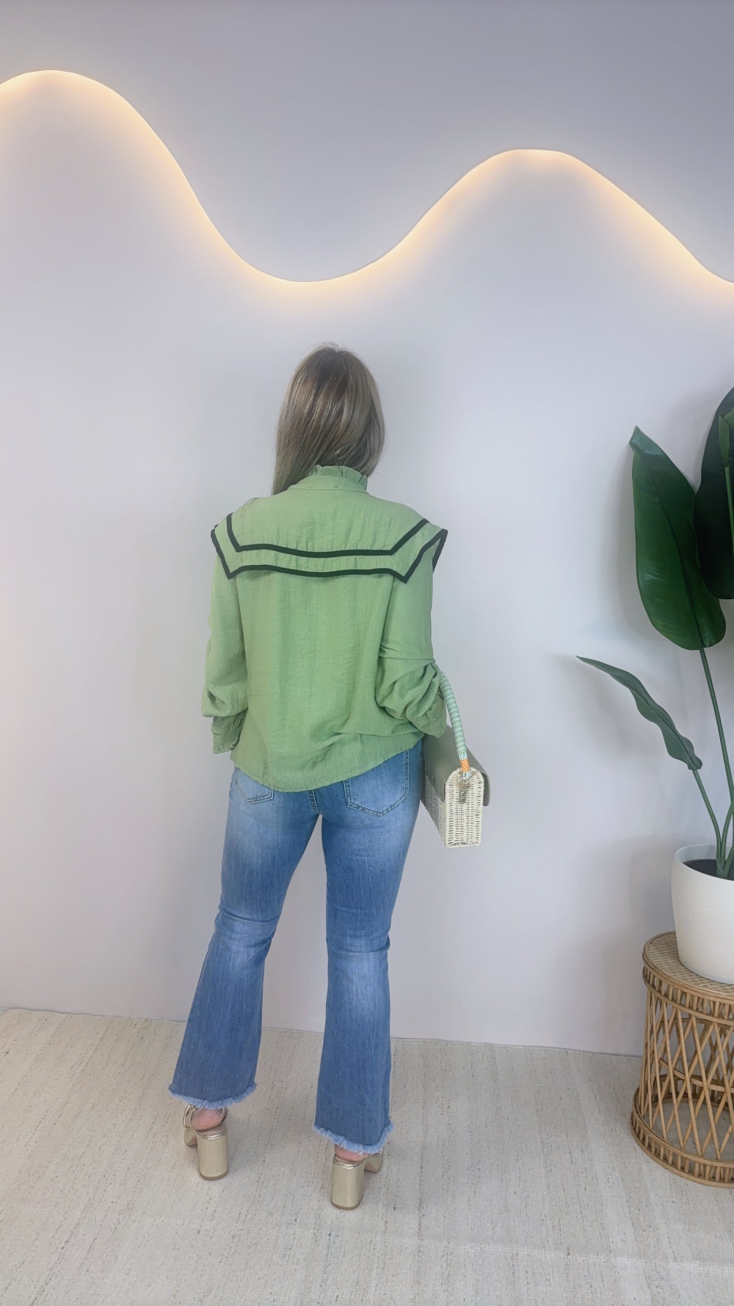 BLUSA