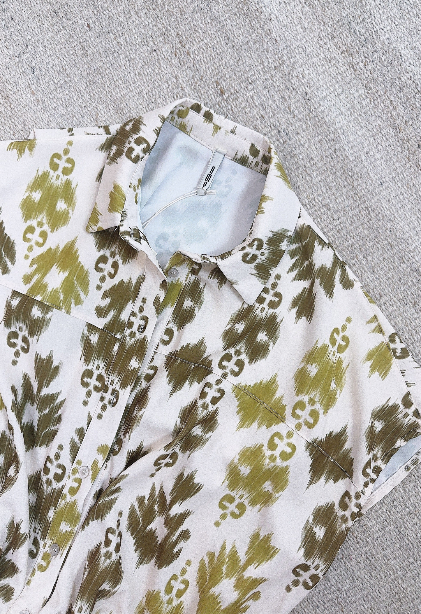 BLUSA