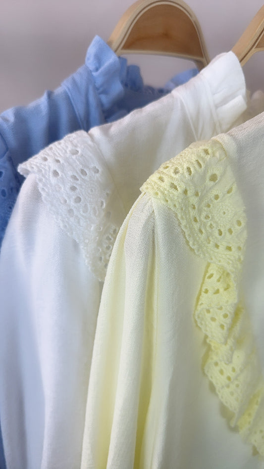 BLUSA